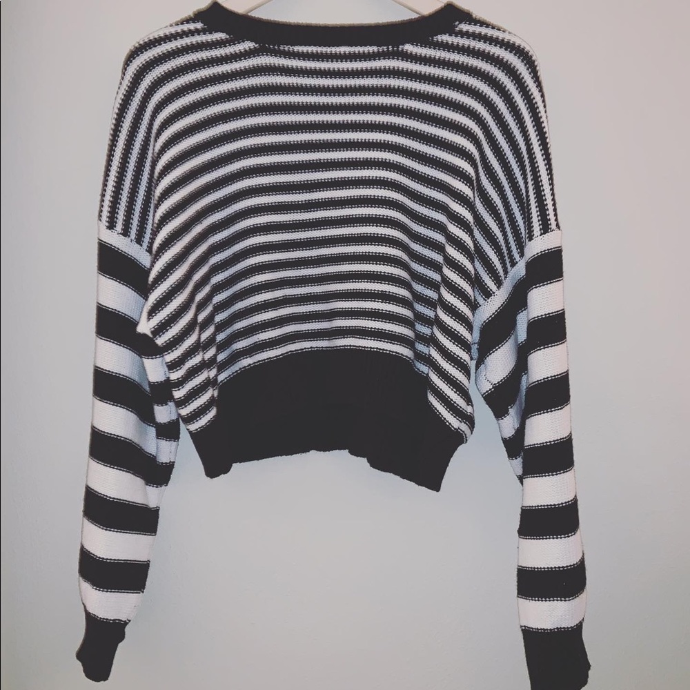 Oversized Cropped Sweater